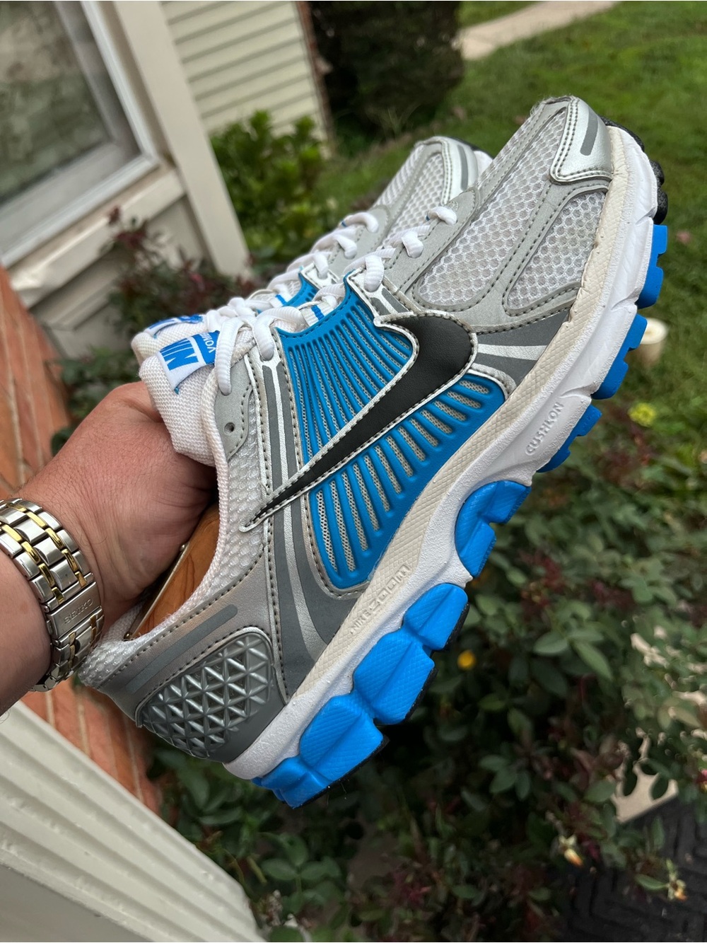 Nike Vomero 5
Comfort/Athletic
Medical Field Shoes
Size 8 Men-9.5 Women